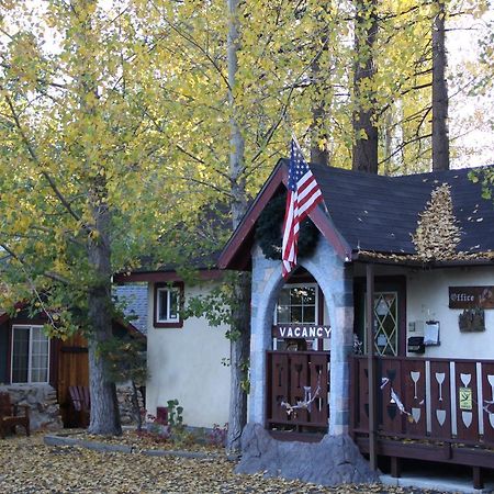 Castle Wood Theme Cottages- Couples Only Big Bear Lake Eksteriør bilde