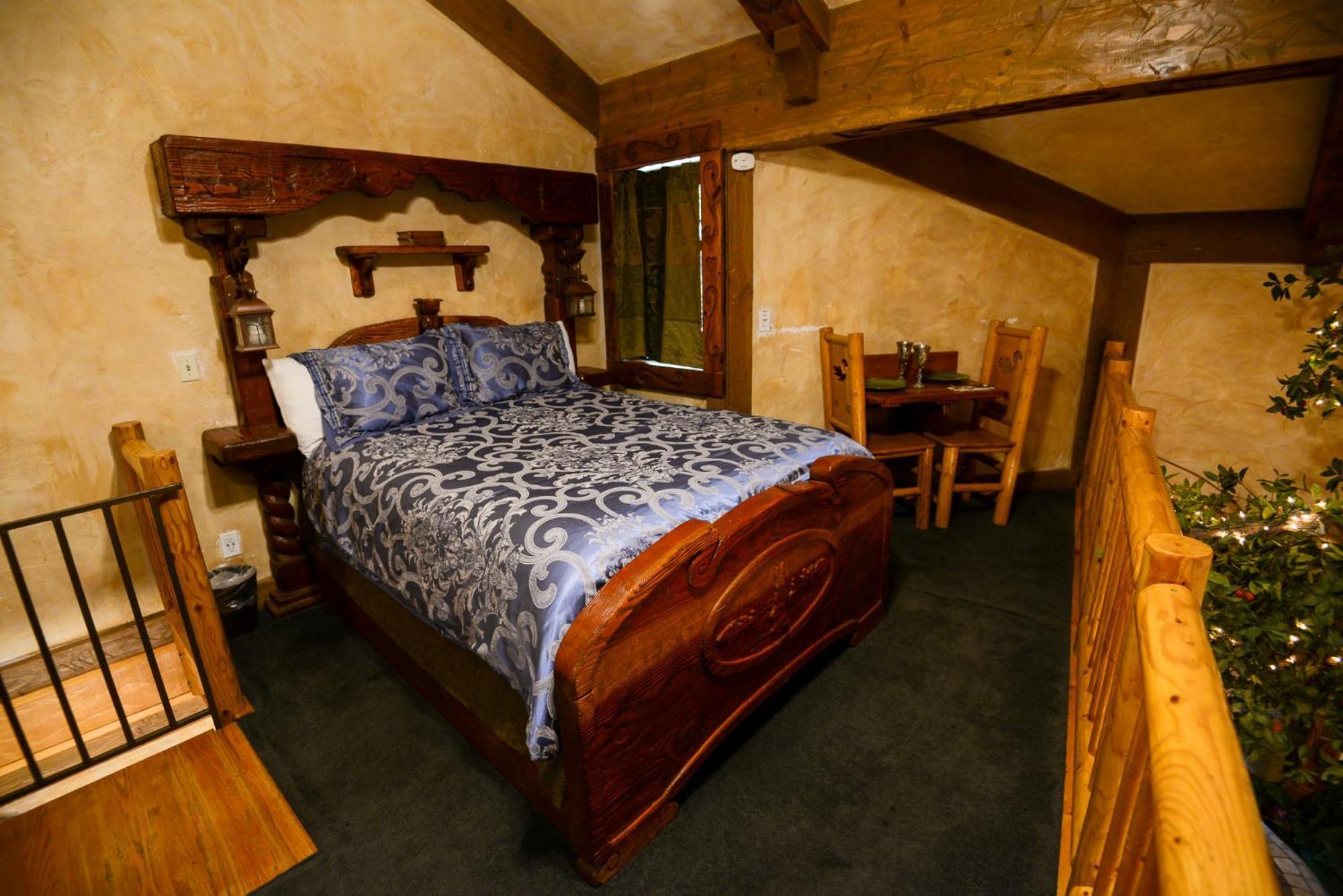 Castle Wood Theme Cottages- Couples Only Big Bear Lake Eksteriør bilde
