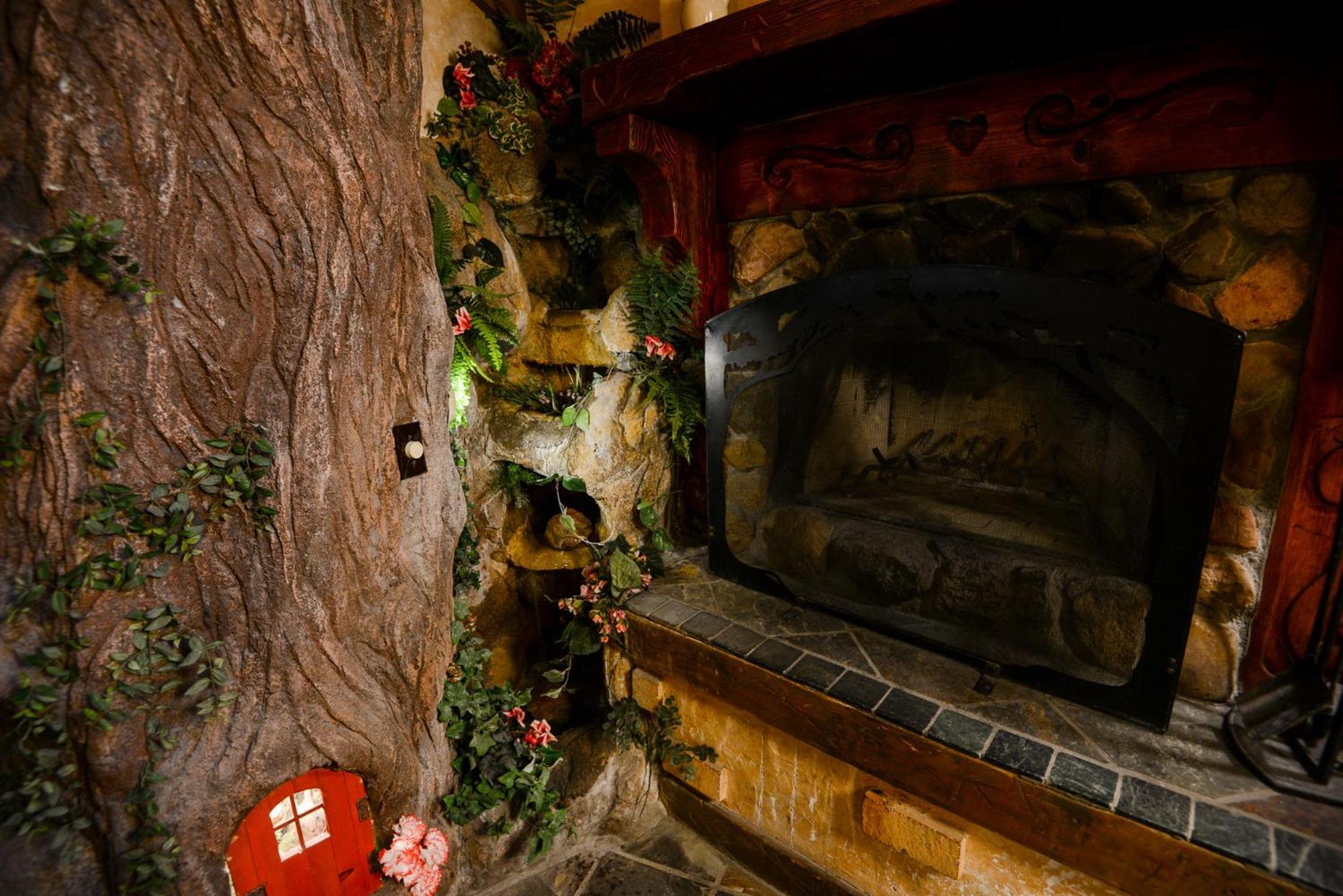 Castle Wood Theme Cottages- Couples Only Big Bear Lake Eksteriør bilde