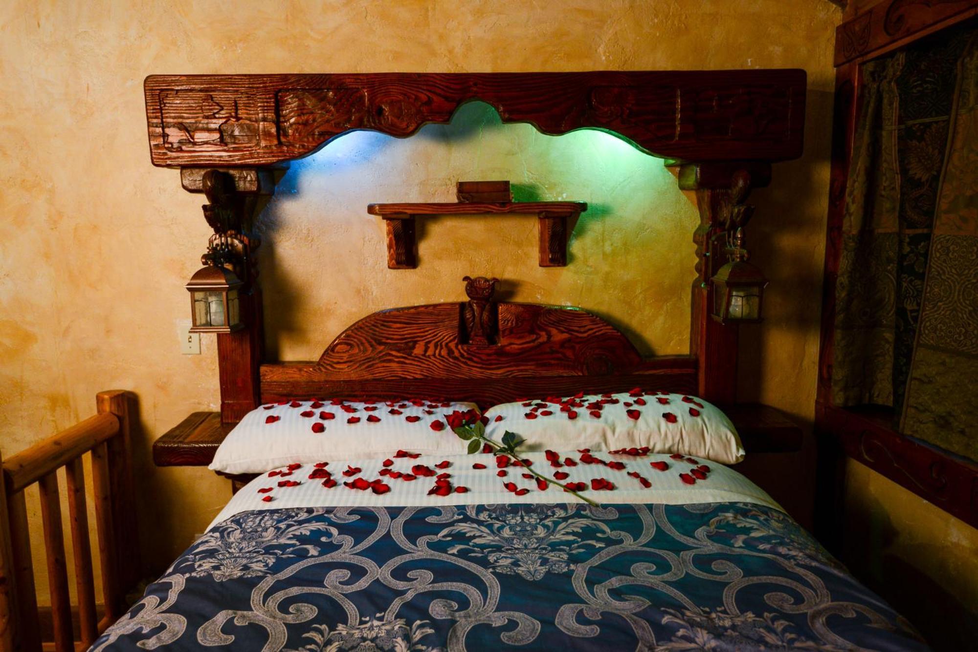 Castle Wood Theme Cottages- Couples Only Big Bear Lake Eksteriør bilde