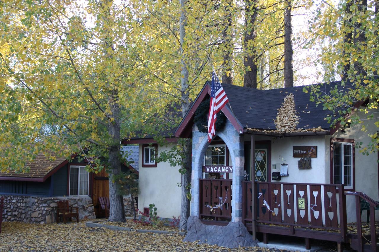 Castle Wood Theme Cottages- Couples Only Big Bear Lake Eksteriør bilde